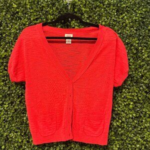 redish pink short sweater